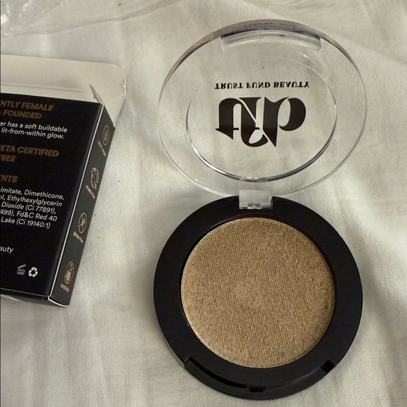 Trust fund beauty that glo tho cream highlighter golden glow new in box - Picture 9 of 9